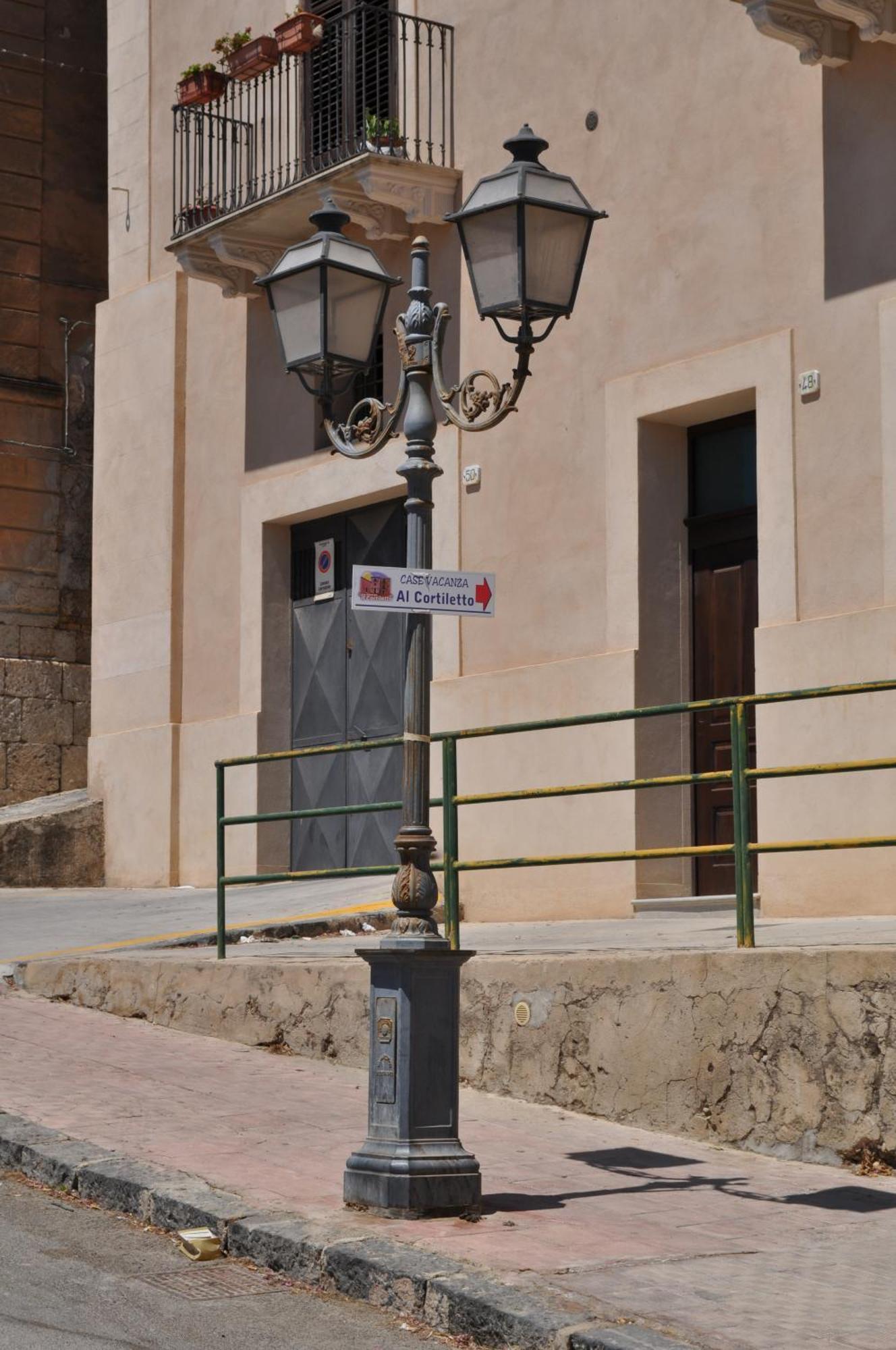 Case Albergo Al Cortiletto Licata Exterior foto
